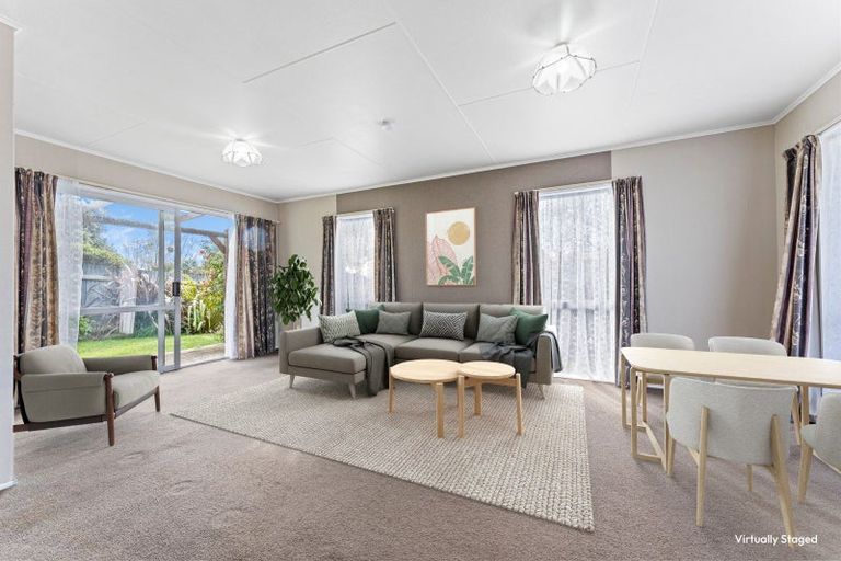Photo of property in 2 Havelock Avenue, Highbury, Palmerston North, 4412