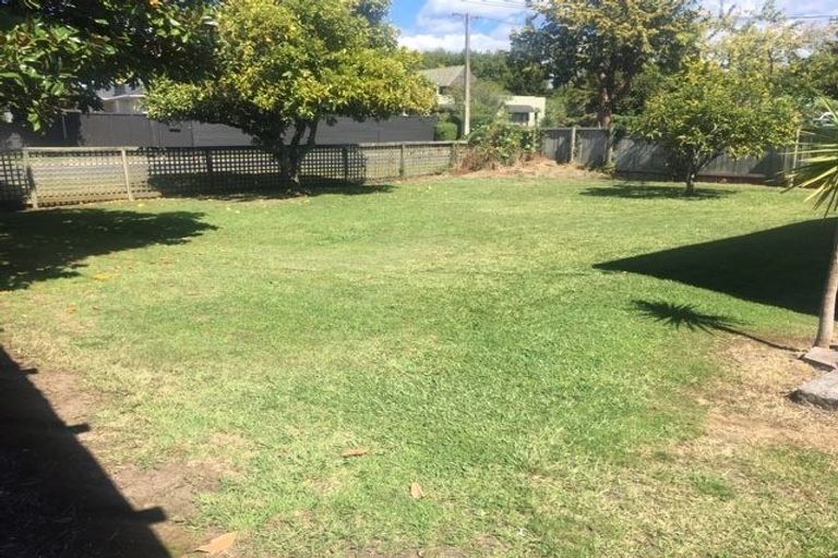 Photo of property in 17b Charles Road, Hannahs Bay, Rotorua, 3010