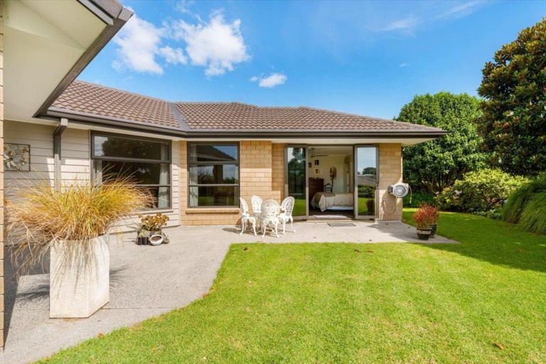 Photo of property in 31 No 1 Road, Te Puke, 3119