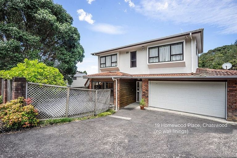 Photo of property in 17 Homewood Place, Chatswood, Auckland, 0626