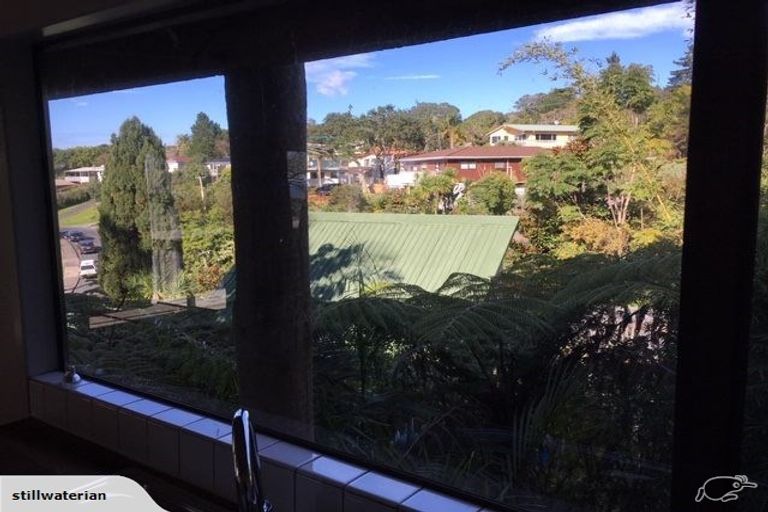 Photo of property in 25 Elliston Crescent, Stanmore Bay, Whangaparaoa, 0932