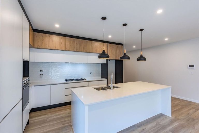 Photo of property in 7 Vintry Drive, Kumeu, 0810