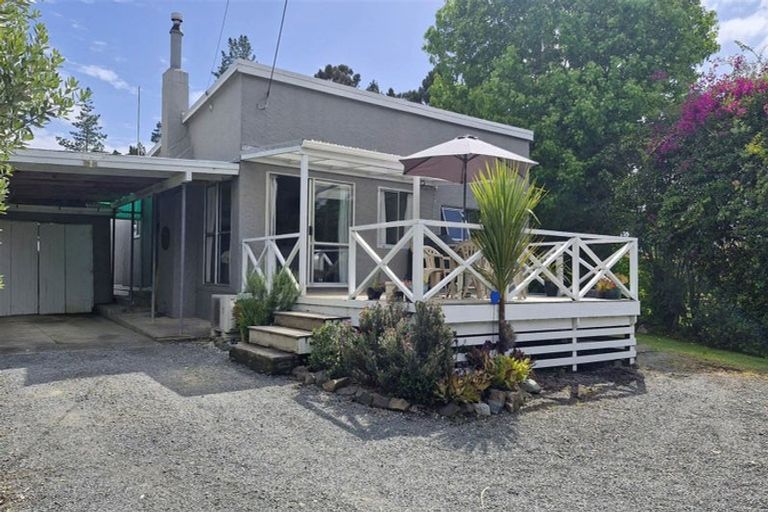 Photo of property in 1899 Paparoa Valley Road, Paparoa, 0571