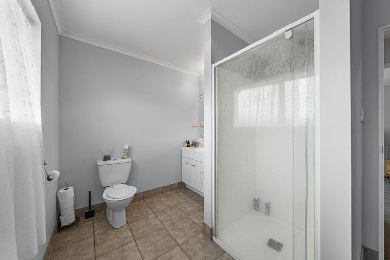 Photo of property in 168a Rathgar Road, Henderson, Auckland, 0610