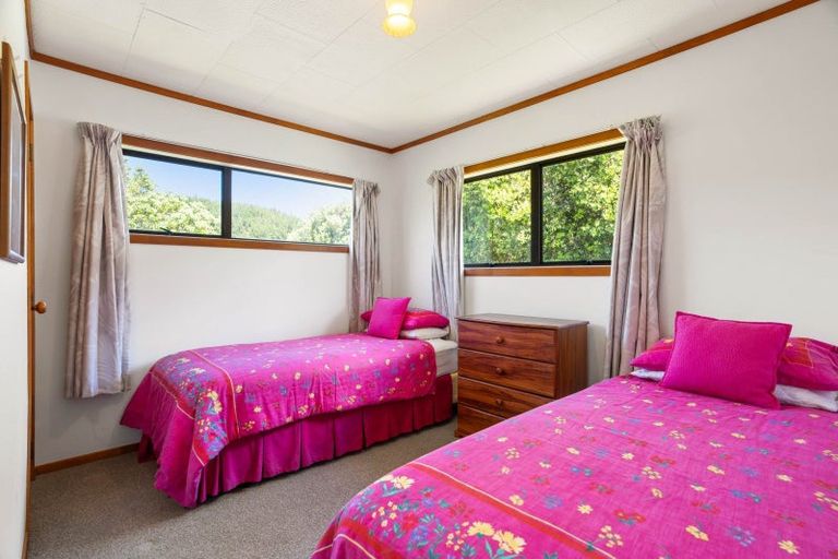 Photo of property in 123 Tuna Place, Onemana, Whangamata, 3691