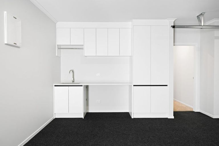 Photo of property in 78 Forest Lake Road, Forest Lake, Hamilton, 3200