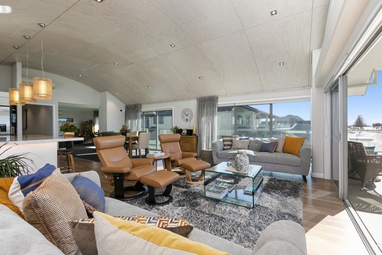 Photo of property in 198b Marine Parade, Mount Maunganui, 3116