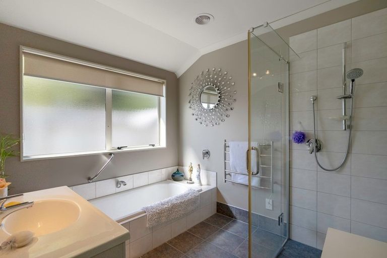 Photo of property in 24 Waerenga Road, Otaki, 5512