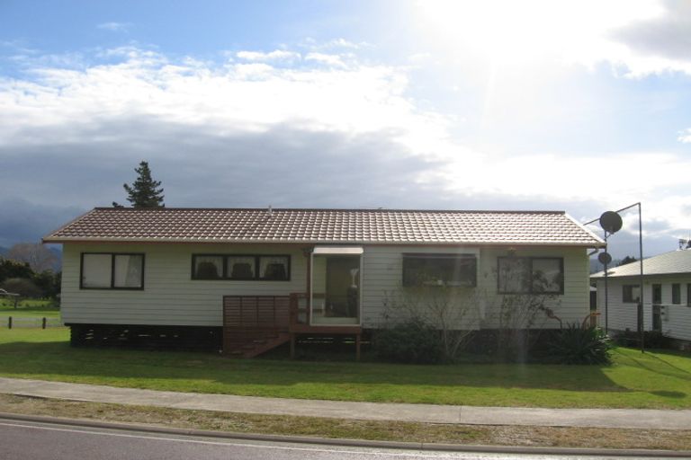 Photo of property in 1215 Hikuai Settlement Road, Pauanui, Hikuai, 3579
