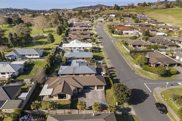 Photo of property in 18 Rosella Drive, Welcome Bay, Tauranga, 3112