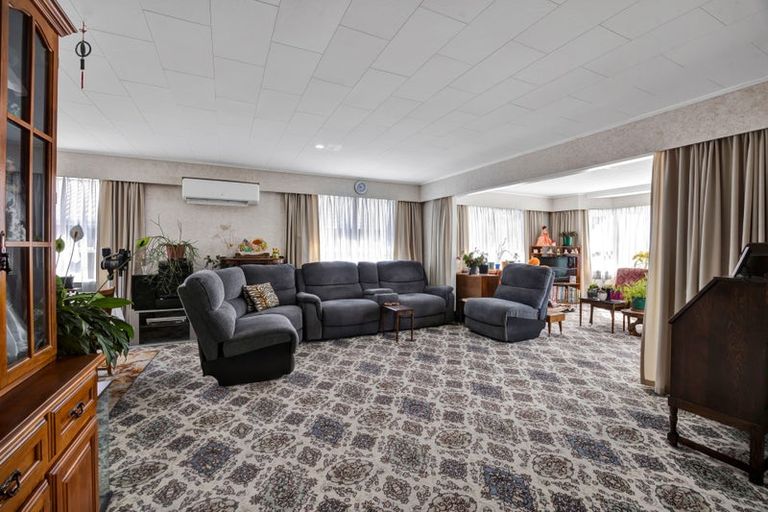 Photo of property in 35 Murdoch Street, Hawera, 4610