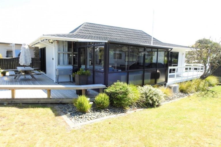 Photo of property in 50 Vista Paku, Pauanui, Hikuai, 3579
