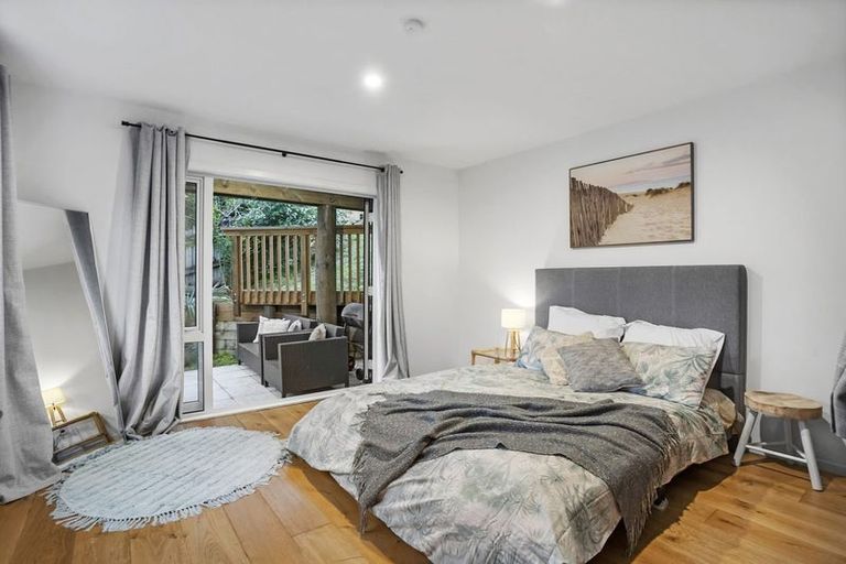 Photo of property in 9a Mirage Place, Beach Haven, Auckland, 0626