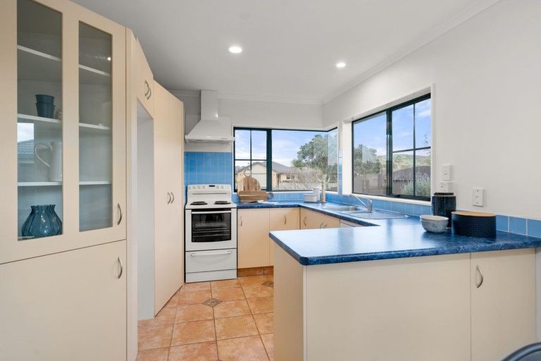 Photo of property in 701 Gloucester Road, Papamoa Beach, Papamoa, 3118