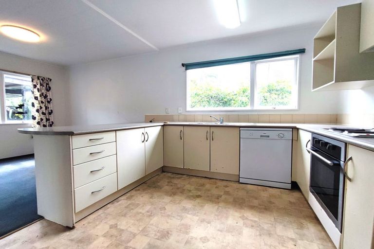 Photo of property in 1/22 Craig Road, Milford, Auckland, 0620