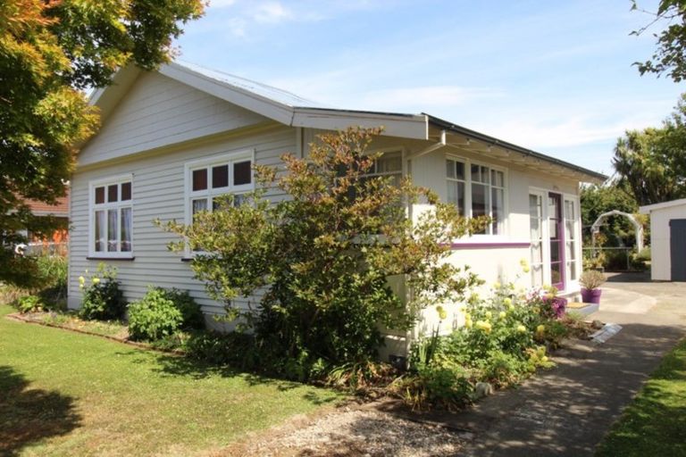 Photo of property in 22 Opie Street, Waimate, 7924