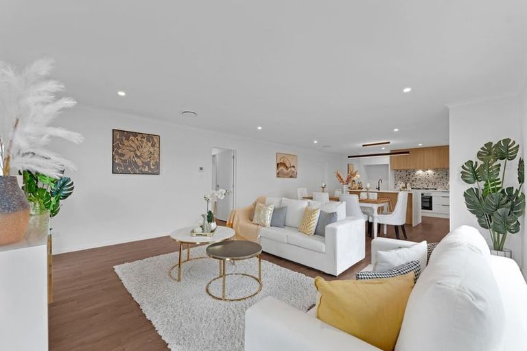 Photo of property in 6 Piedmonte Avenue, Pokeno, 2402