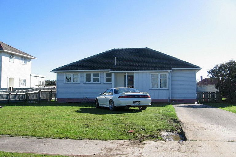 Photo of property in 8 Humber Street, Roslyn, Palmerston North, 4414