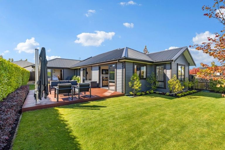 Photo of property in 42 Te Rito Street, Marshland, Christchurch, 8083