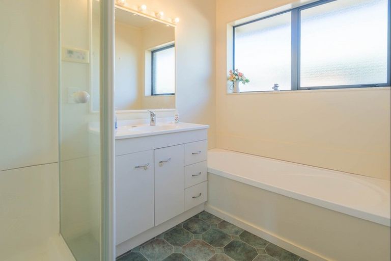 Photo of property in 85 Makarini Street, Paraparaumu, 5032