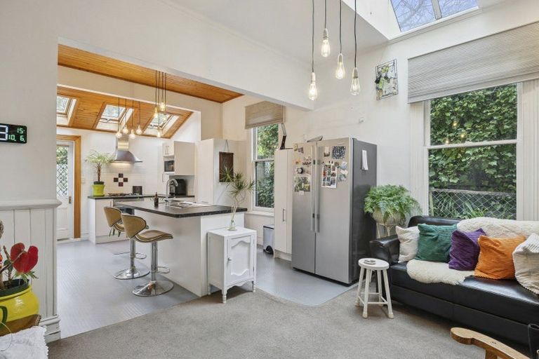 Photo of property in 7 Durham Street, Mornington, Dunedin, 9011