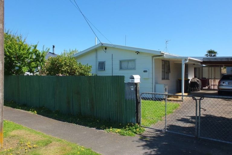 Photo of property in 2a Gladstone Street, Foxton, 4814