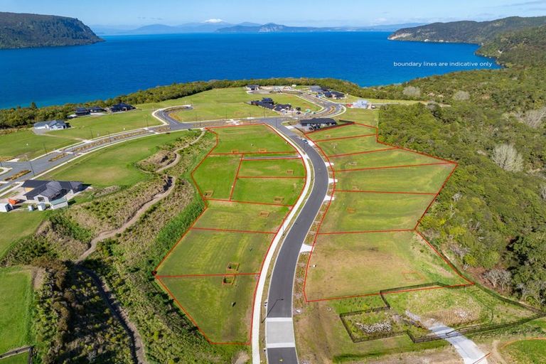 Photo of property in 12 Otaketake Drive, Kinloch, 3377