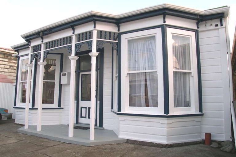 Photo of property in 21 Wilson Street, Newtown, Wellington, 6021