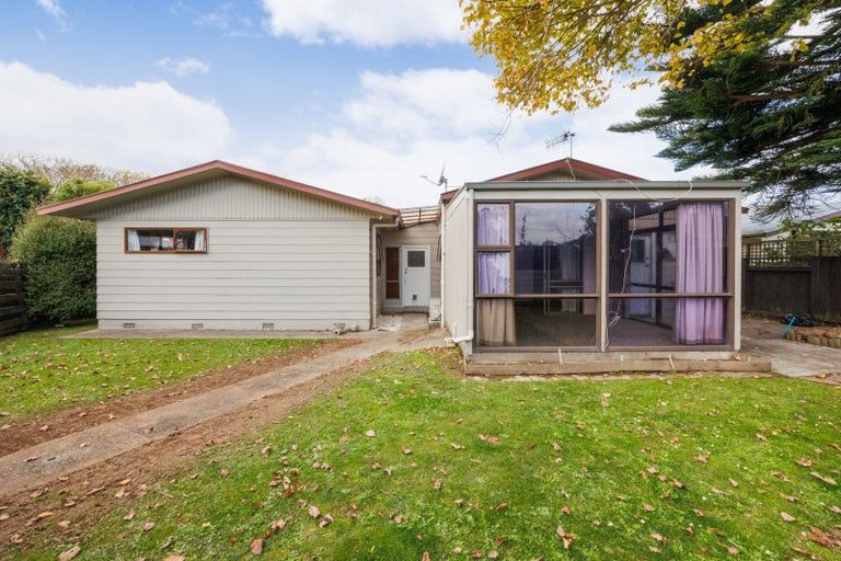 Photo of property in 25 Haast Place, Awapuni, Palmerston North, 4412