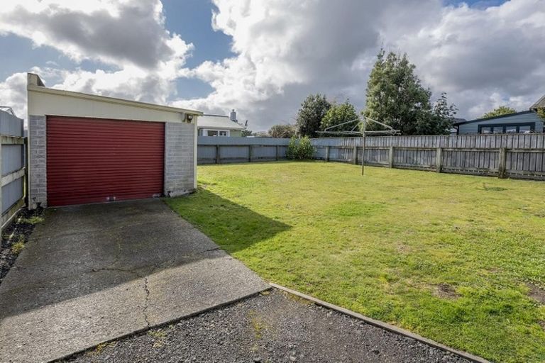 Photo of property in 10 Stuckey Street, Levin, 5510