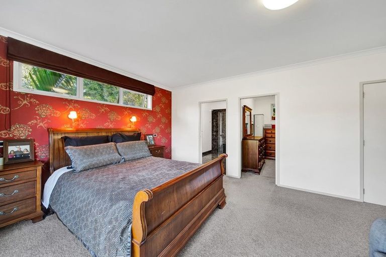 Photo of property in 3c Azalea Place, Brooklands, New Plymouth, 4310