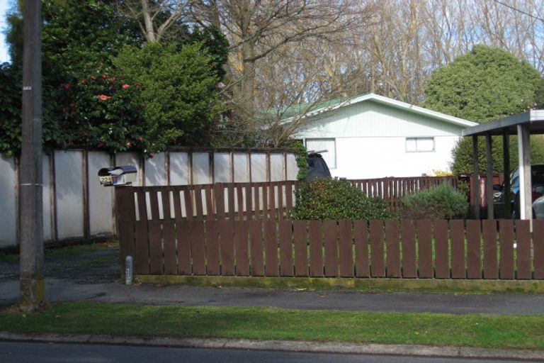 Photo of property in 22b Barrie Crescent, Silverdale, Hamilton, 3216