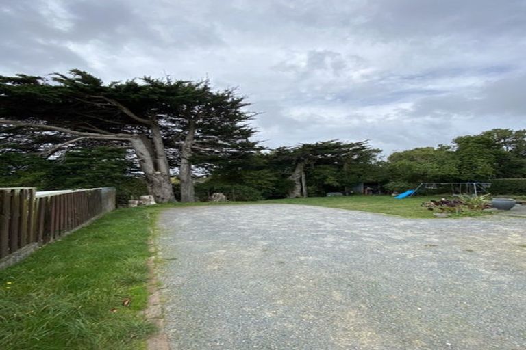 Photo of property in 33 Awatea Street, Ranui, Porirua, 5024
