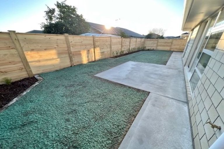 Photo of property in 9d Tiaki Way, Cambridge, 3434