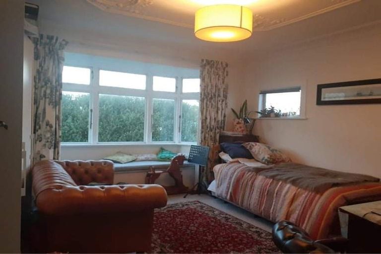 Photo of property in 21 Chamberlain Road, Karori, Wellington, 6012