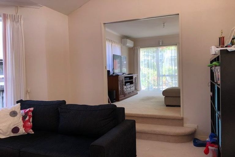 Photo of property in 53 Kenmure Avenue, Forrest Hill, Auckland, 0620