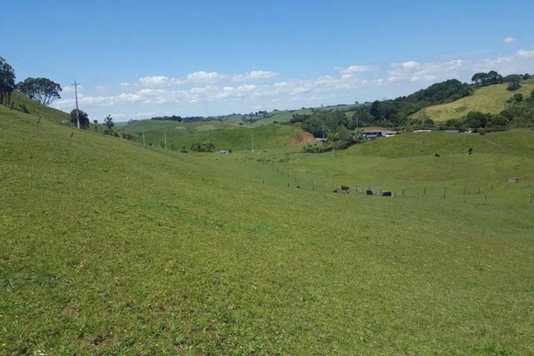 Photo of property in 34 Cemetery Road, Pollok, 2684