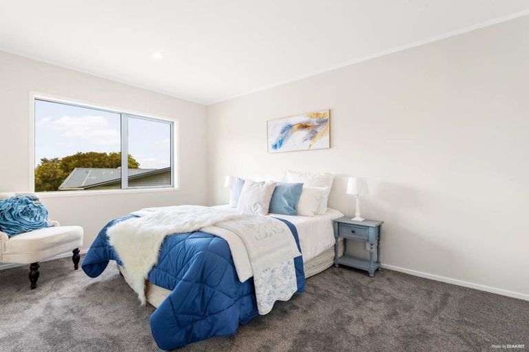 Photo of property in 127 Brian Crescent, Stanmore Bay, Whangaparaoa, 0932