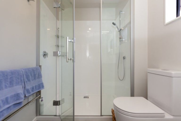 Photo of property in 4 Matuku Place, Paraparaumu Beach, Paraparaumu, 5032