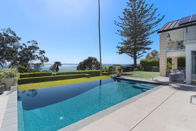 Photo of property in 40 Oceania Place, Mellons Bay, Auckland, 2014