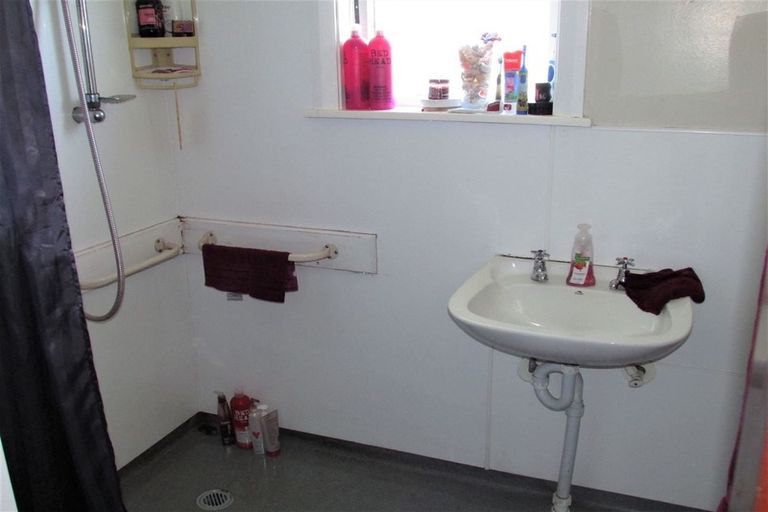 Photo of property in 15 Lynch Street, Cobden, Greymouth, 7802