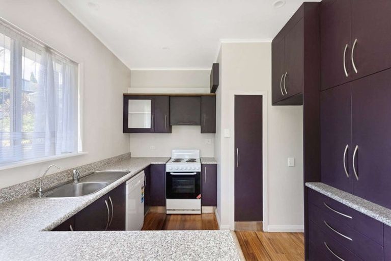 Photo of property in 19g Kenmore Street, Westown, New Plymouth, 4310