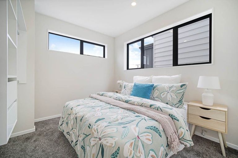 Photo of property in 105b Grove Road, Papakura, 2110