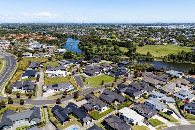 Photo of property in 8 Riverpoint Glade, Flagstaff, Hamilton, 3210