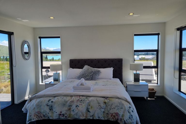 Photo of property in 24 Mistake Drive, Lake Tekapo, 7999