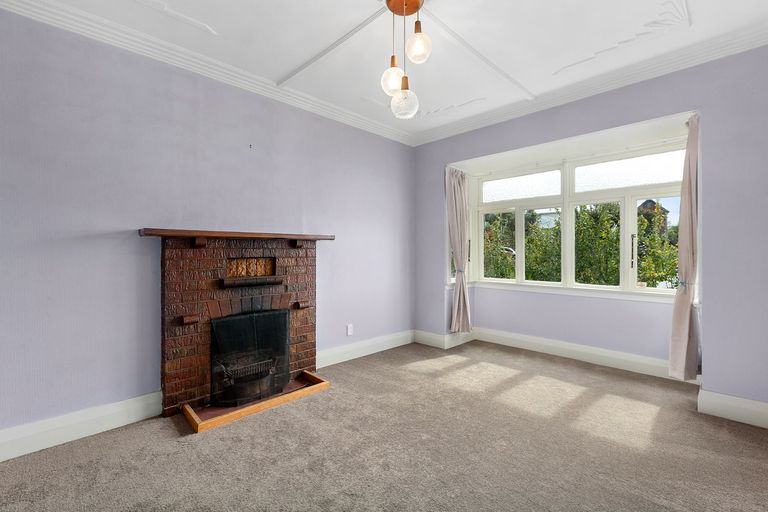Photo of property in 24 Springhill Road, Mornington, Dunedin, 9011