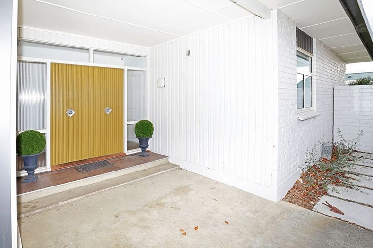 Photo of property in 32 Hillary Street, Winton, 9720