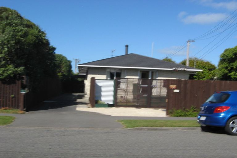 Photo of property in 2/115 Rocking Horse Road, Southshore, Christchurch, 8062