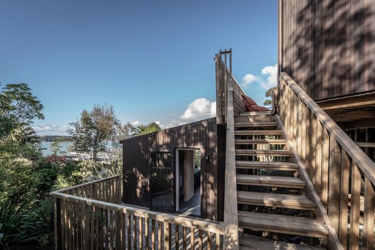 Photo of property in 78m Greenslade Road, Raglan, 3295