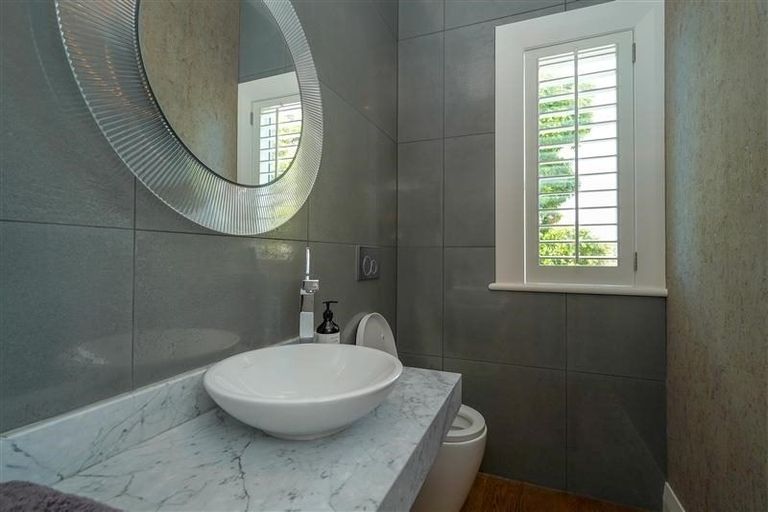 Photo of property in 6 Takutai Street, Parnell, Auckland, 1052